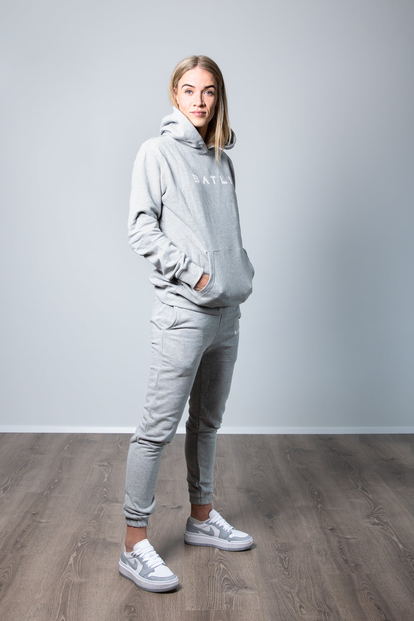 gray hoodie